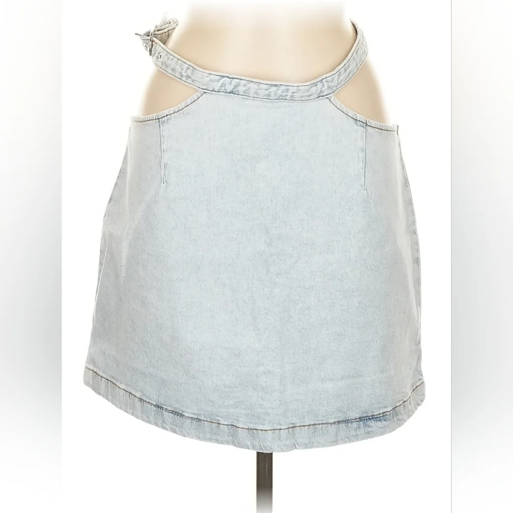 WeWoreWhat Light Wash Denim Cut-out Mini Skirt – NWT – Size M